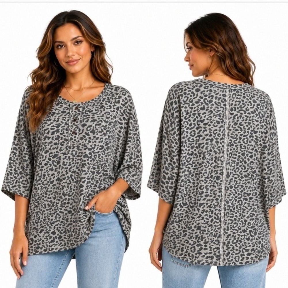 POL Henley Top Women Small Gray Leopard Print Oversized BWT499 Short Sleeve